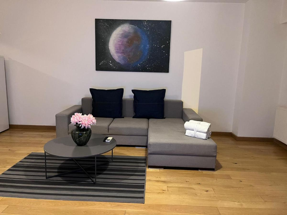 365 Apartments Букурещ Екстериор снимка