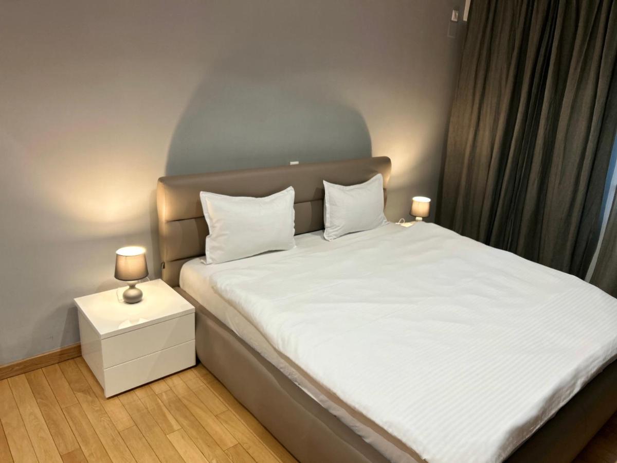 365 Apartments Букурещ Екстериор снимка